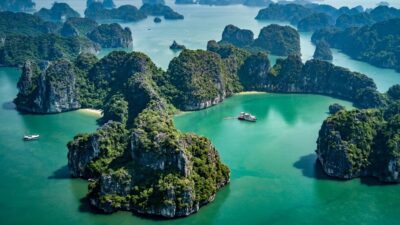Vietnam Signature Journey North to South – 10 Days Premium Private Tour Led by Women