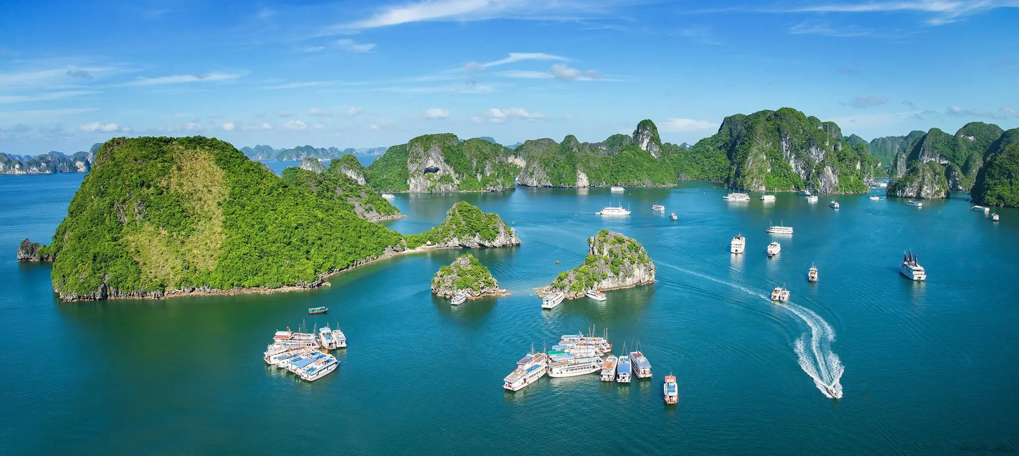 Holiday in Vietnam & Thailand – 16 Days Premium Private Tours Led by Women Holiday in Vietnam & Thailand – 16 Days Premium Private Tours Led by Women