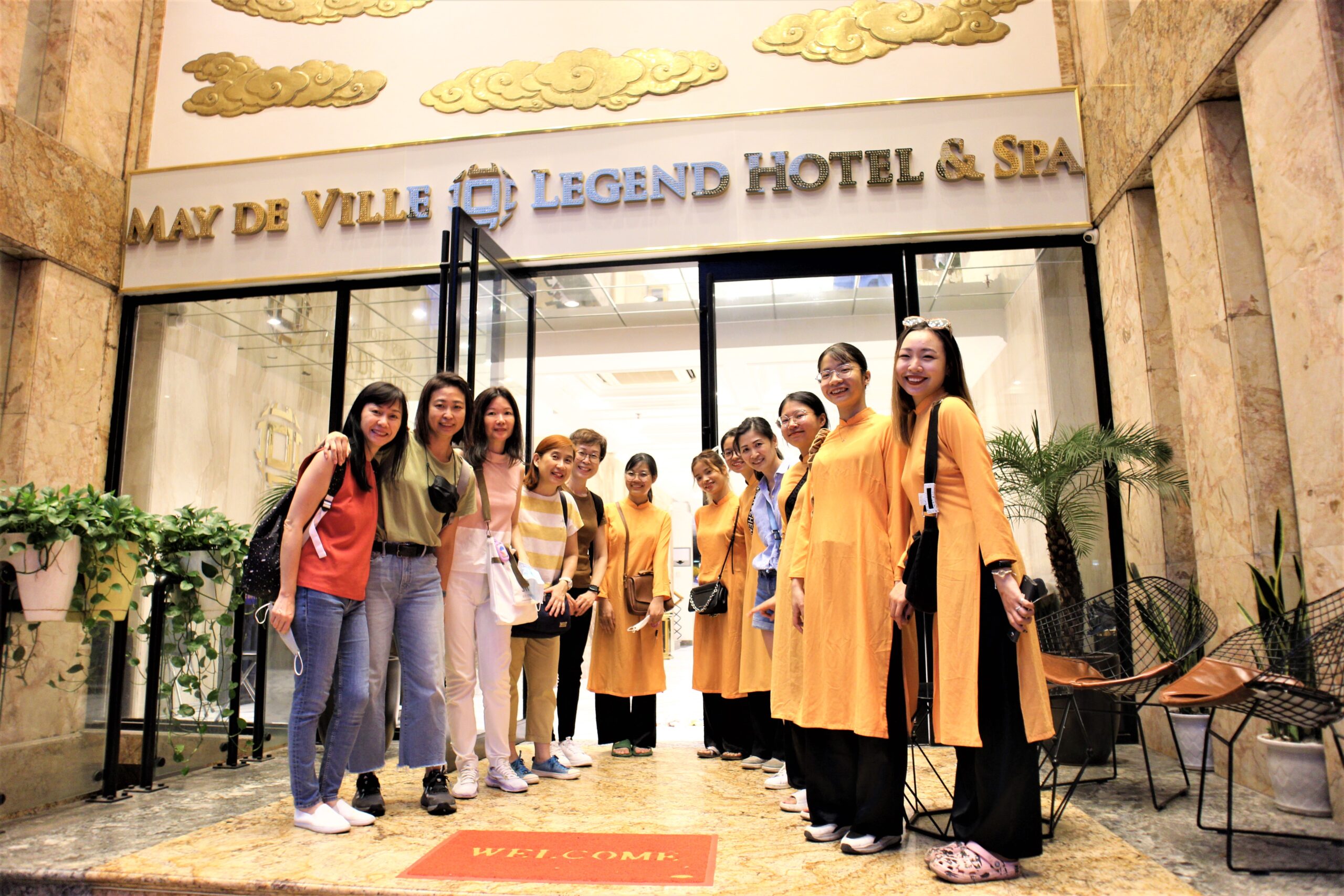 Vietnam Family Holiday – 13 Days Premium Private Tour Led by Women Vietnam Family Holiday – 13 Days Premium Private Tour Led by Women