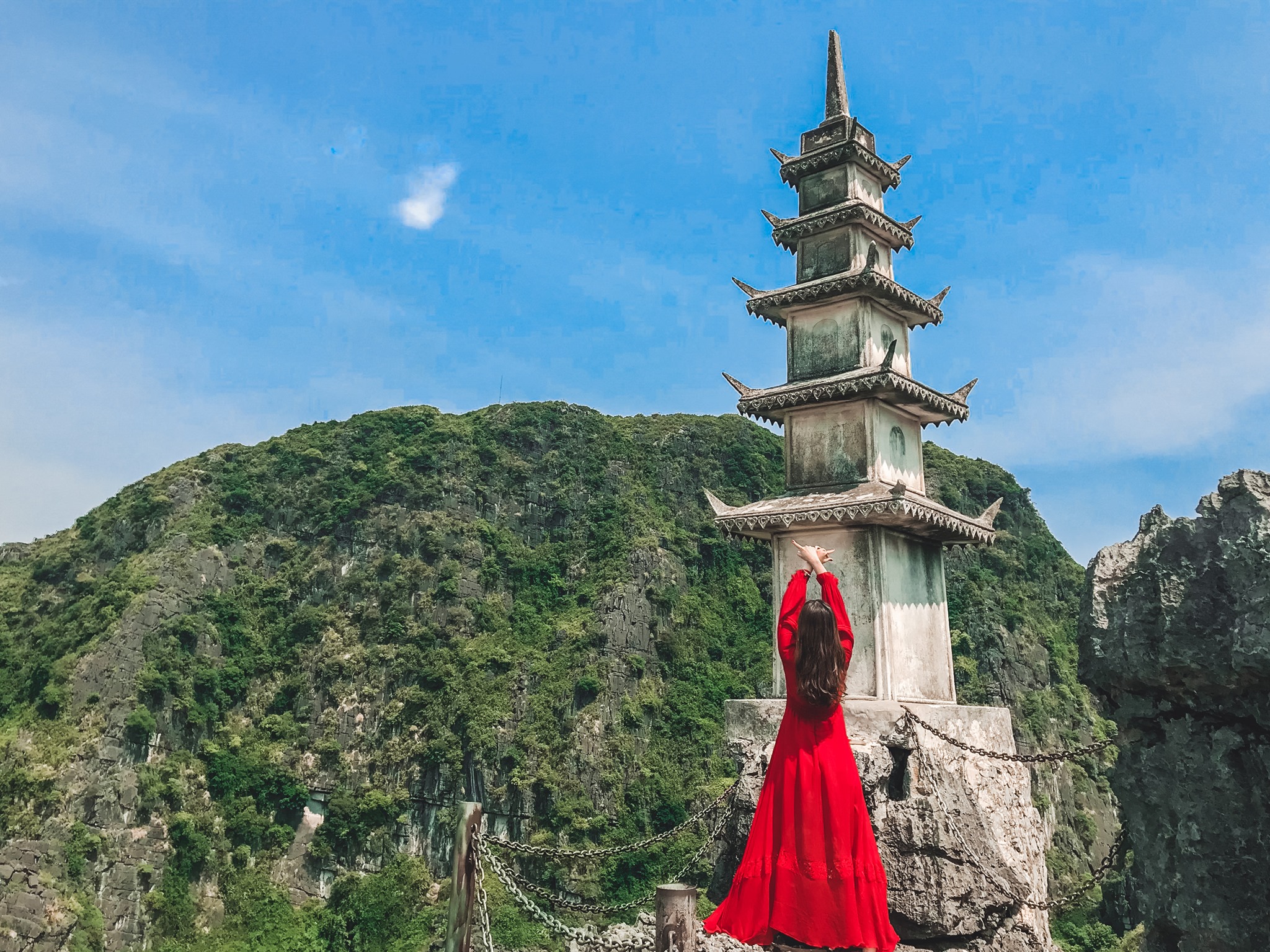 Vietnam Family Holiday – 13 Days Premium Private Tour Led by Women Vietnam Family Holiday – 13 Days Premium Private Tour Led by Women