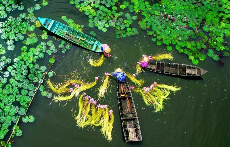Vietnam Signature Journey North to South – 10 Days Premium Private Tour Led by Women Vietnam Signature Journey North to South – 10 Days Premium Private Tour Led by Women