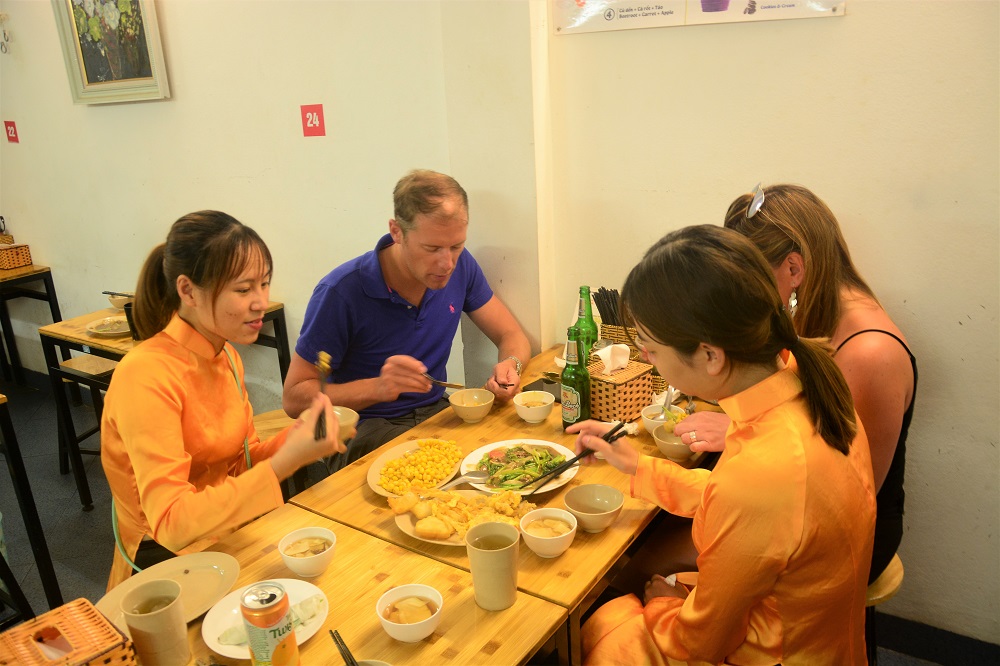 Vietnam Michelin Culinary Journey – 10 Days | Premium Private Tour Led By Women Vietnam Michelin Culinary Journey – 10 Days | Premium Private Tour Led By Women
