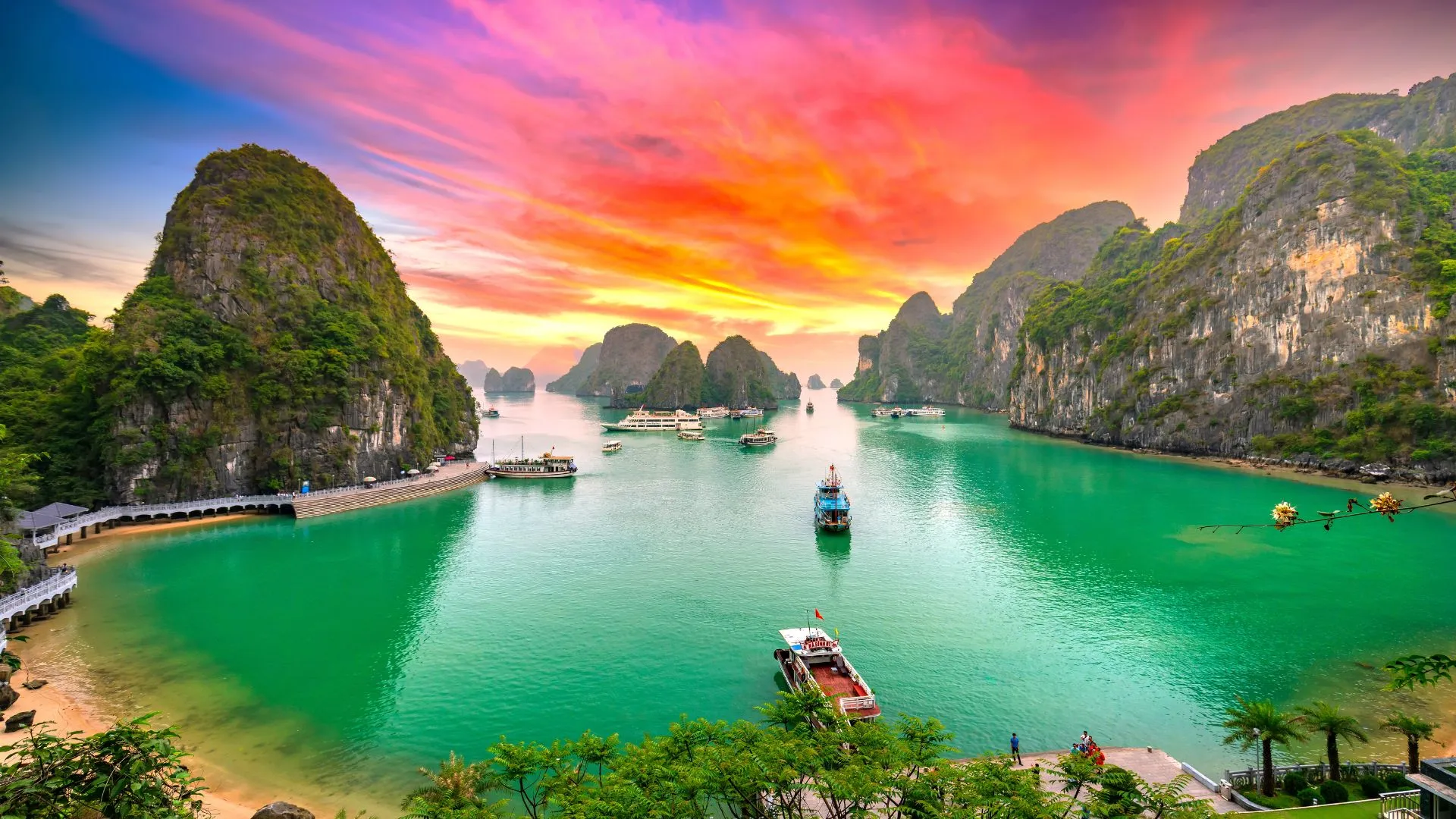 Premium Vietnam Private Tour 8 Days Led by Women Premium Vietnam Private Tour 8 Days Led by Women